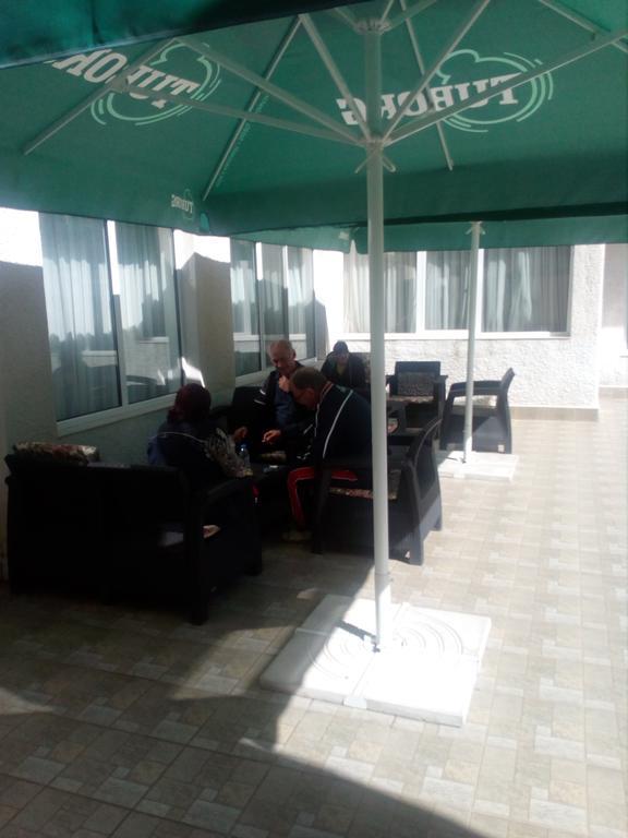 Балнеохотел Роза Strelcha Bagian luar foto