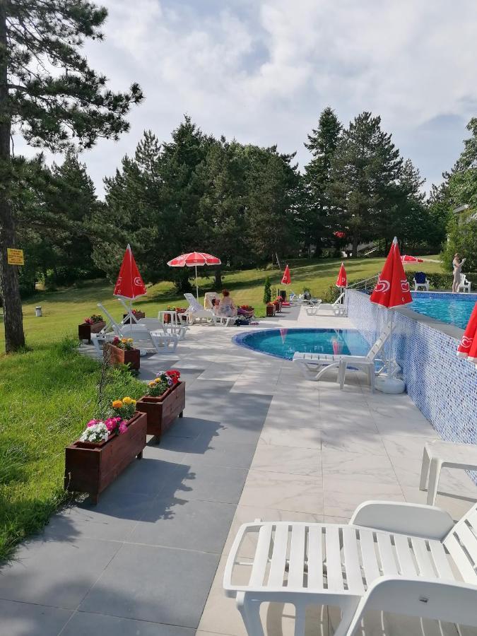 Балнеохотел Роза Strelcha Bagian luar foto